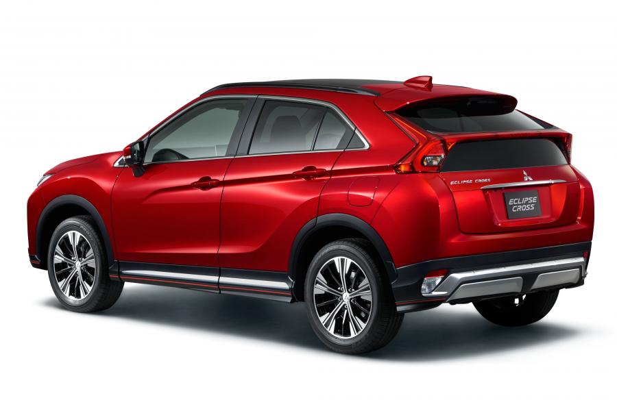  Mitsubishi Eclipse Cross 2017 года  (JP) (фото 2 из 41)